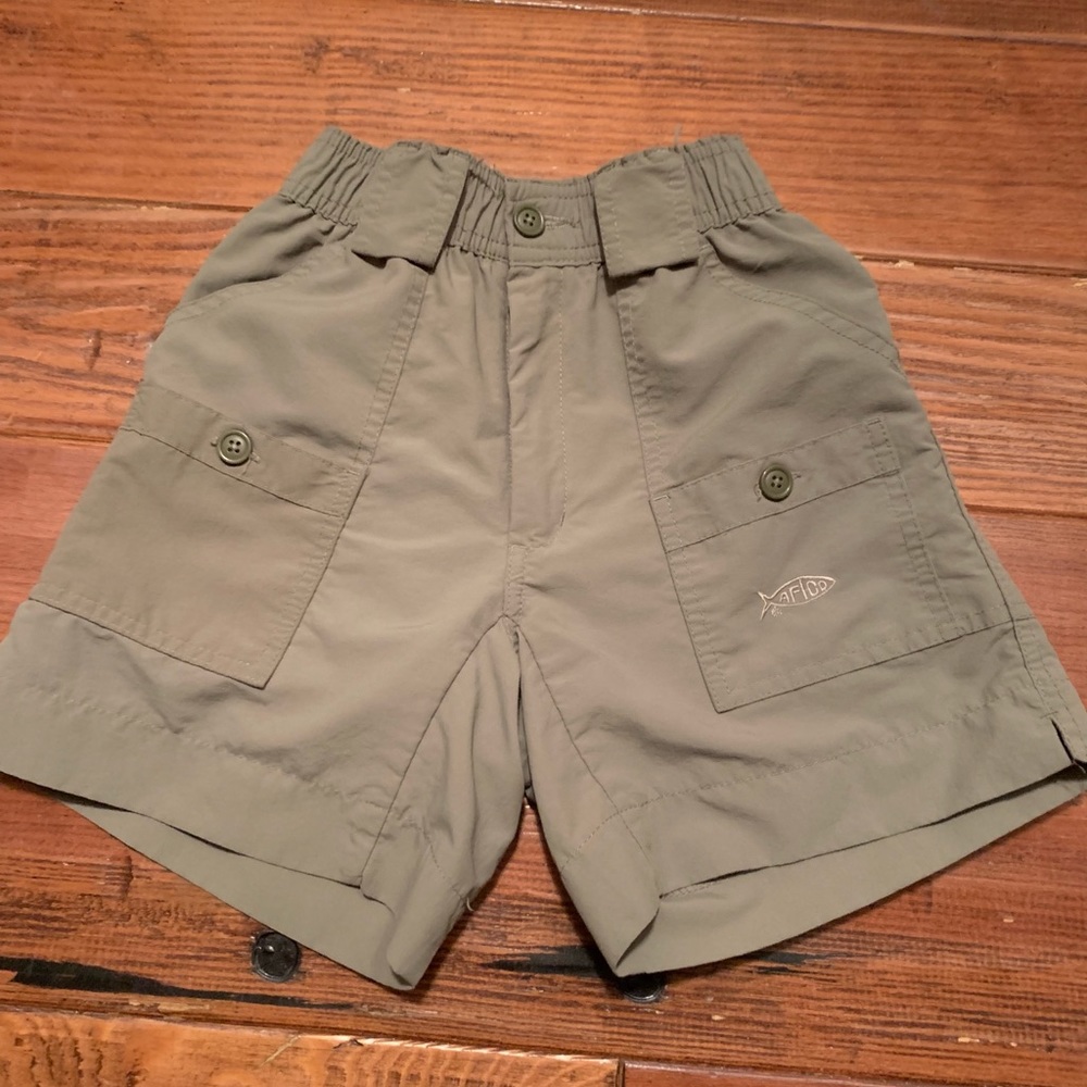Aftcos Youth Olive Shorts. Size 24. Excellent Used Condition.